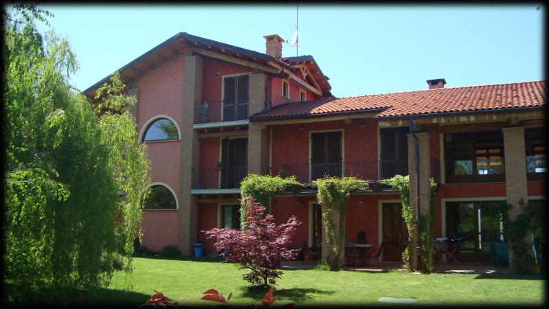 Bed & Breakfast Milu Cuneo Exterior foto