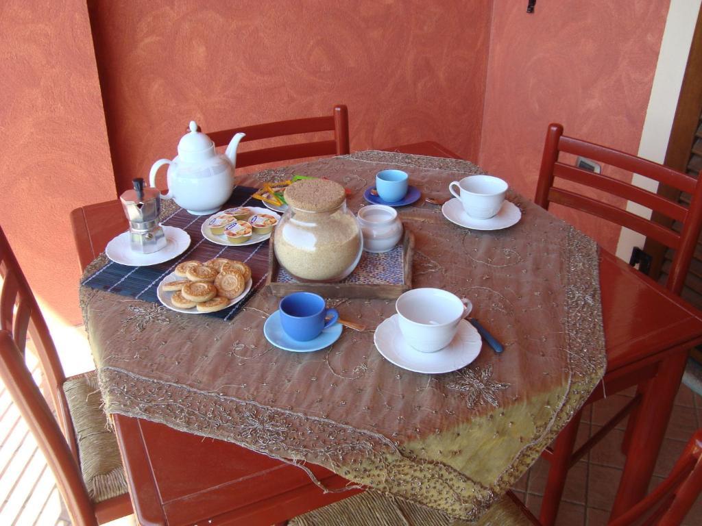 Bed & Breakfast Milu Cuneo Habitación foto